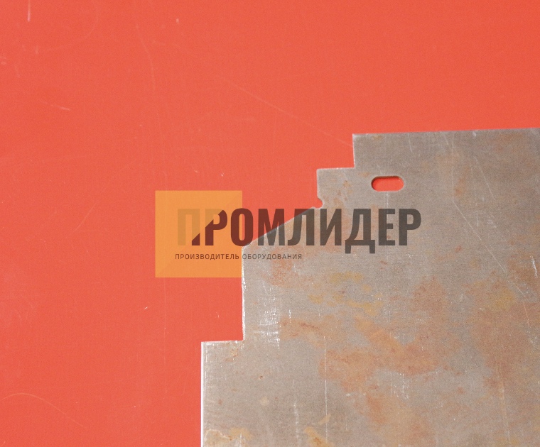 пробивка отверстия, вырубка угла